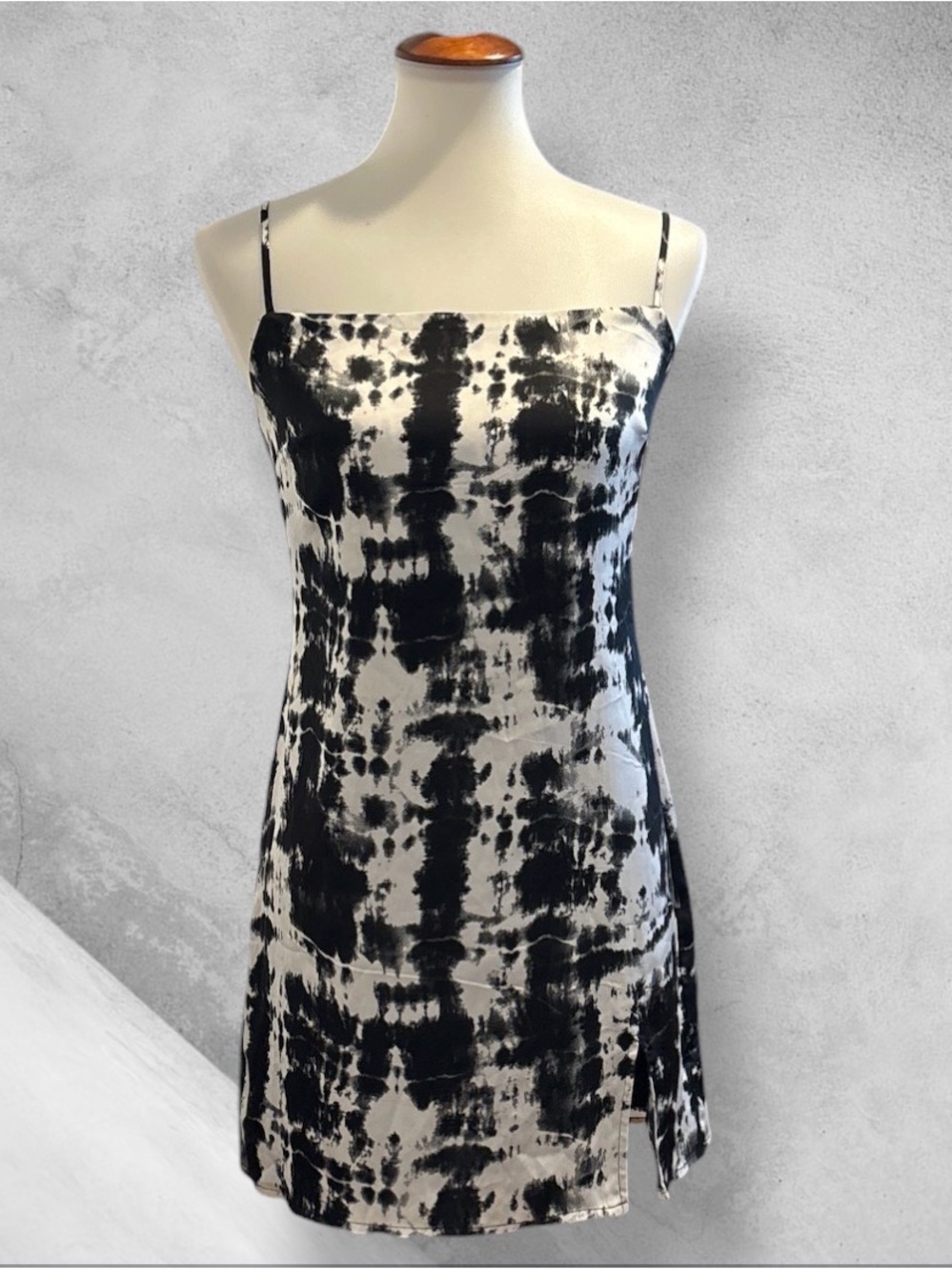 Garage Black & White Tie Dye Mini Slip Dress Slit P/S